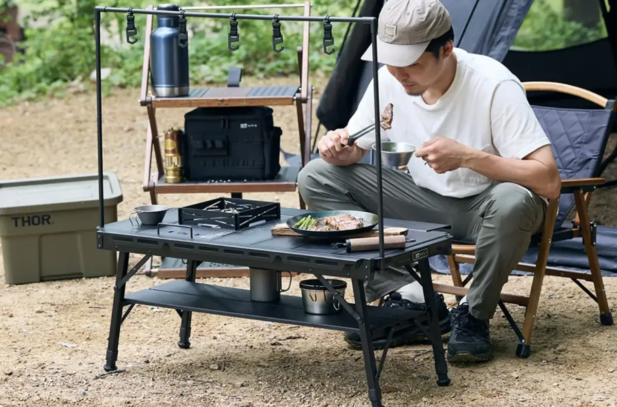 キャンプサイトが“基地”になる。一度使うと沼るIGTテーブルおすすめ11