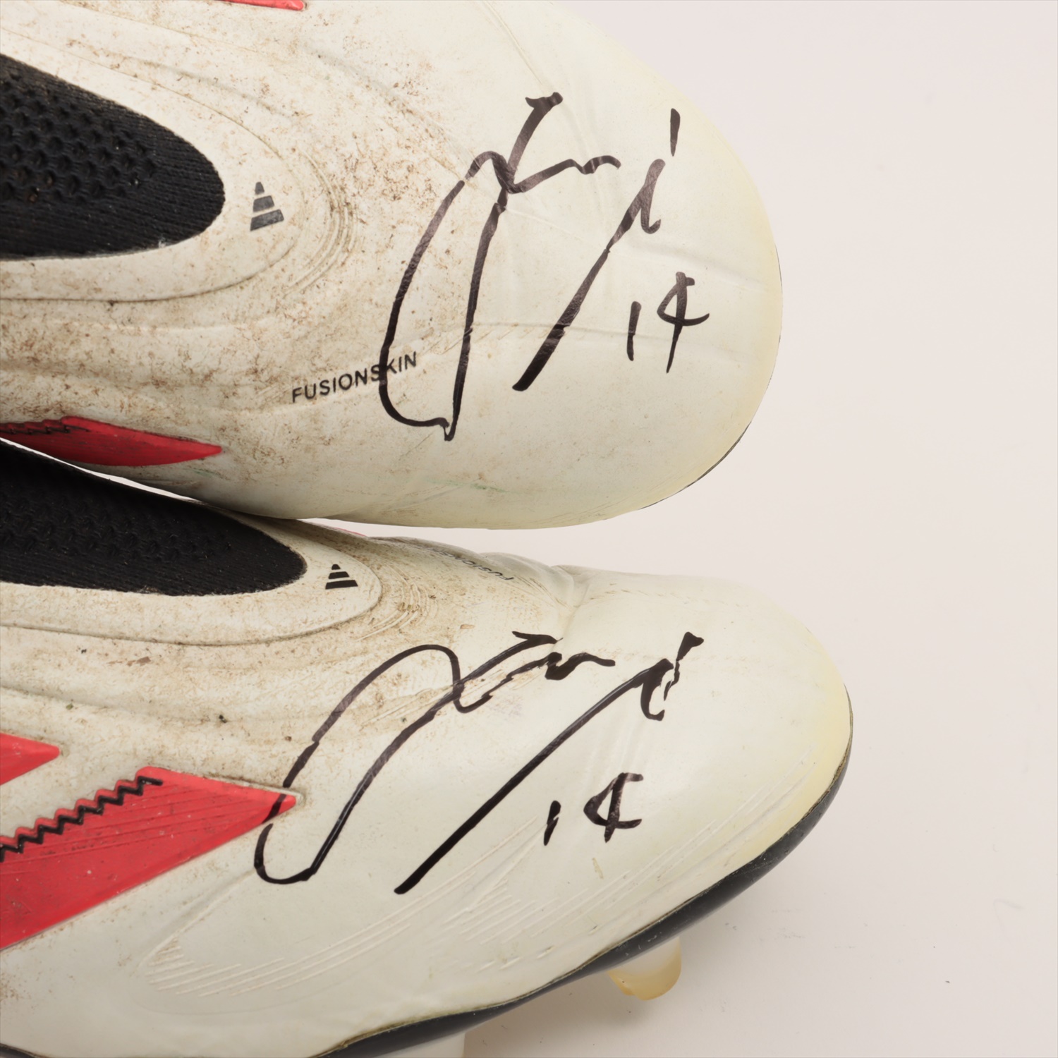 HATTRICK（ハットトリック）-選手の想いをファンへ届ける公式