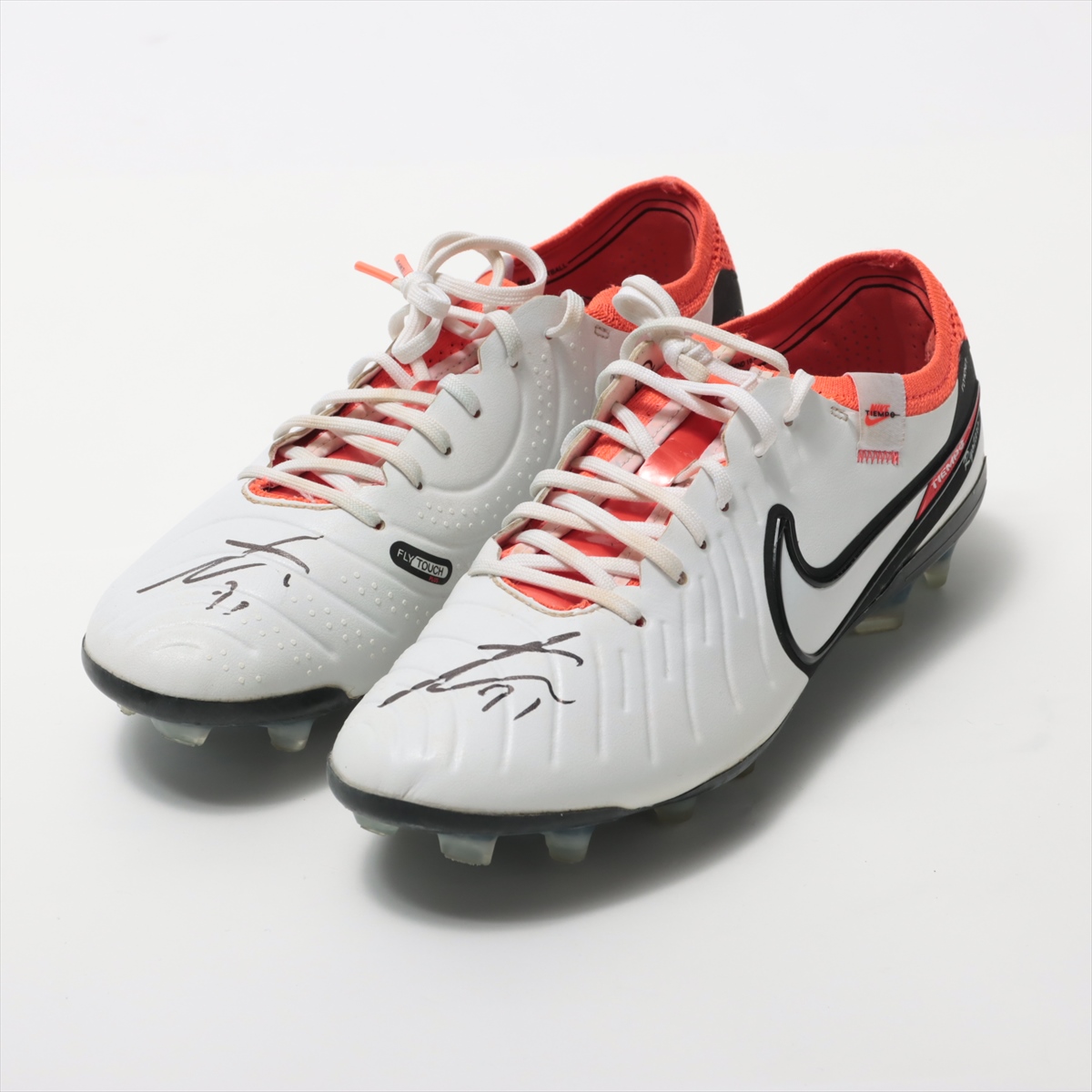 HATTRICK（ハットトリック）-選手の想いをファンへ届ける公式