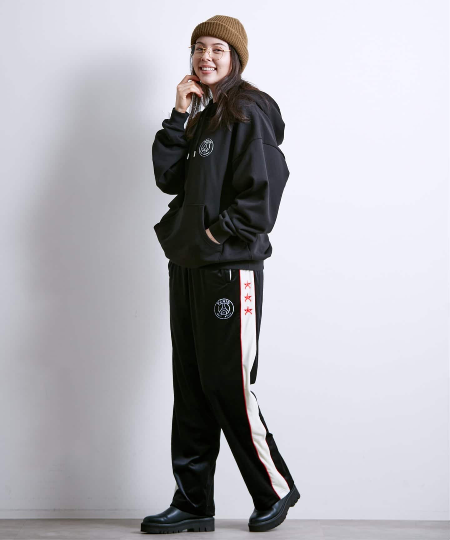 Paris Saint-Germain / パリ・サン＝ジェルマン】JP VELOR PANTS