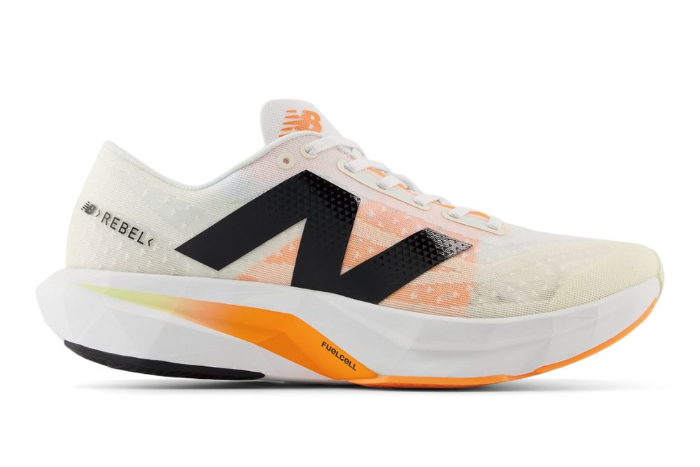 ニューバランス フューエルセル レベル v4】パリ五輪マラソン代表の赤