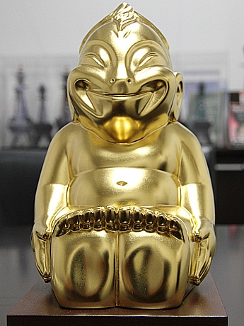 通天閣に金の小型ビリケンさん－幸福の神様ビリケンさんに納入へ