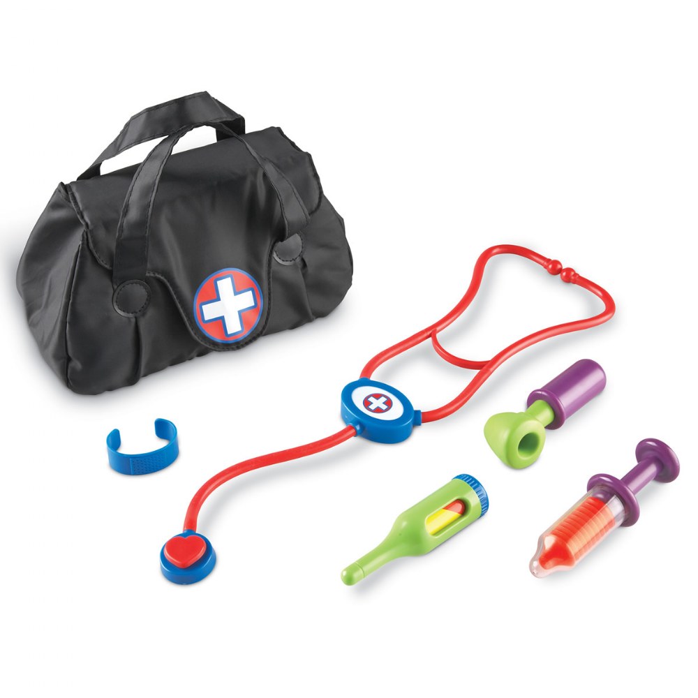 New Sprouts® Cure It! Doctor Set with Bag | Kaplan Early Learning