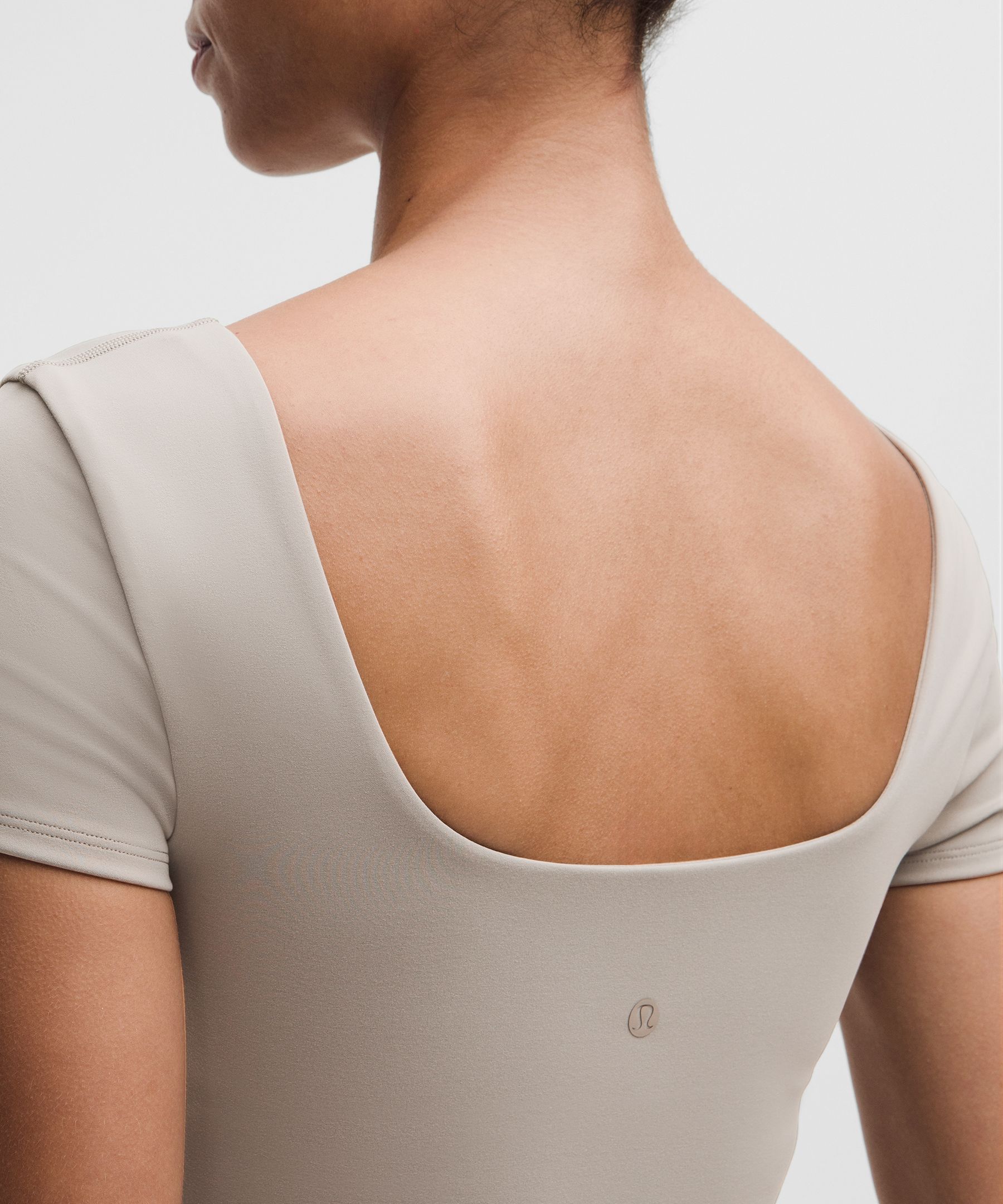 Wunder Under SmoothCover Square-Neck T-Shirt | Women's Short