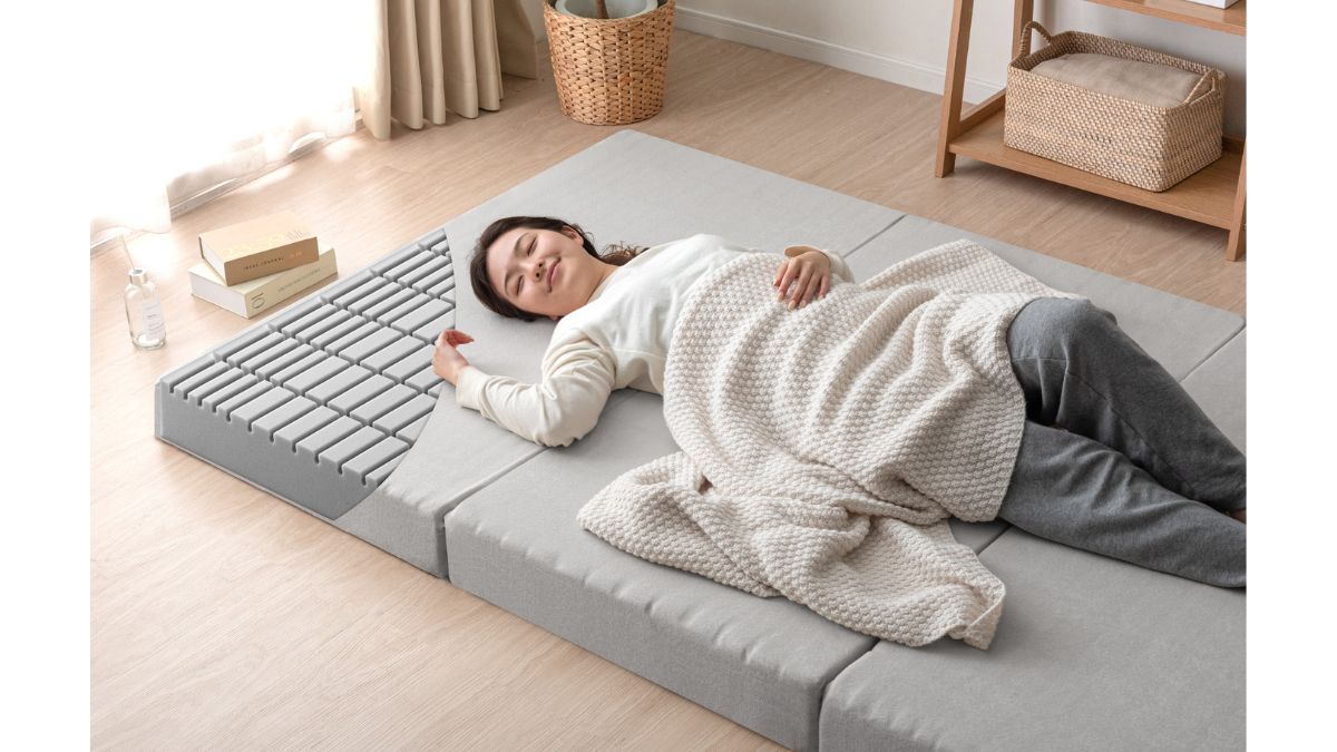 タンスのゲン、年間販売33万枚の「3つ折りマットレス」シリーズに新作