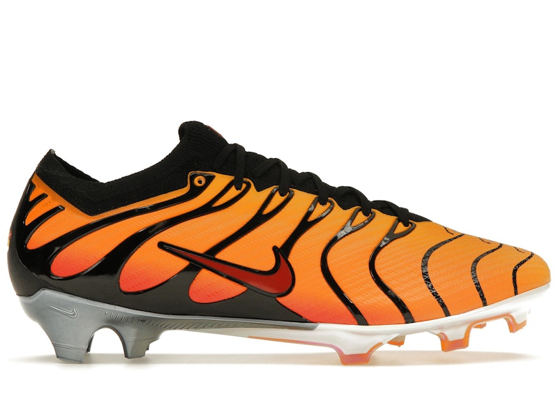 ズーム マーキュリアル ヴェイパー 15 AMプラス FG