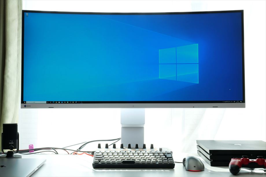 PC-Webzine - EIZO初の37.5型曲面ウルトラワイドディスプレー