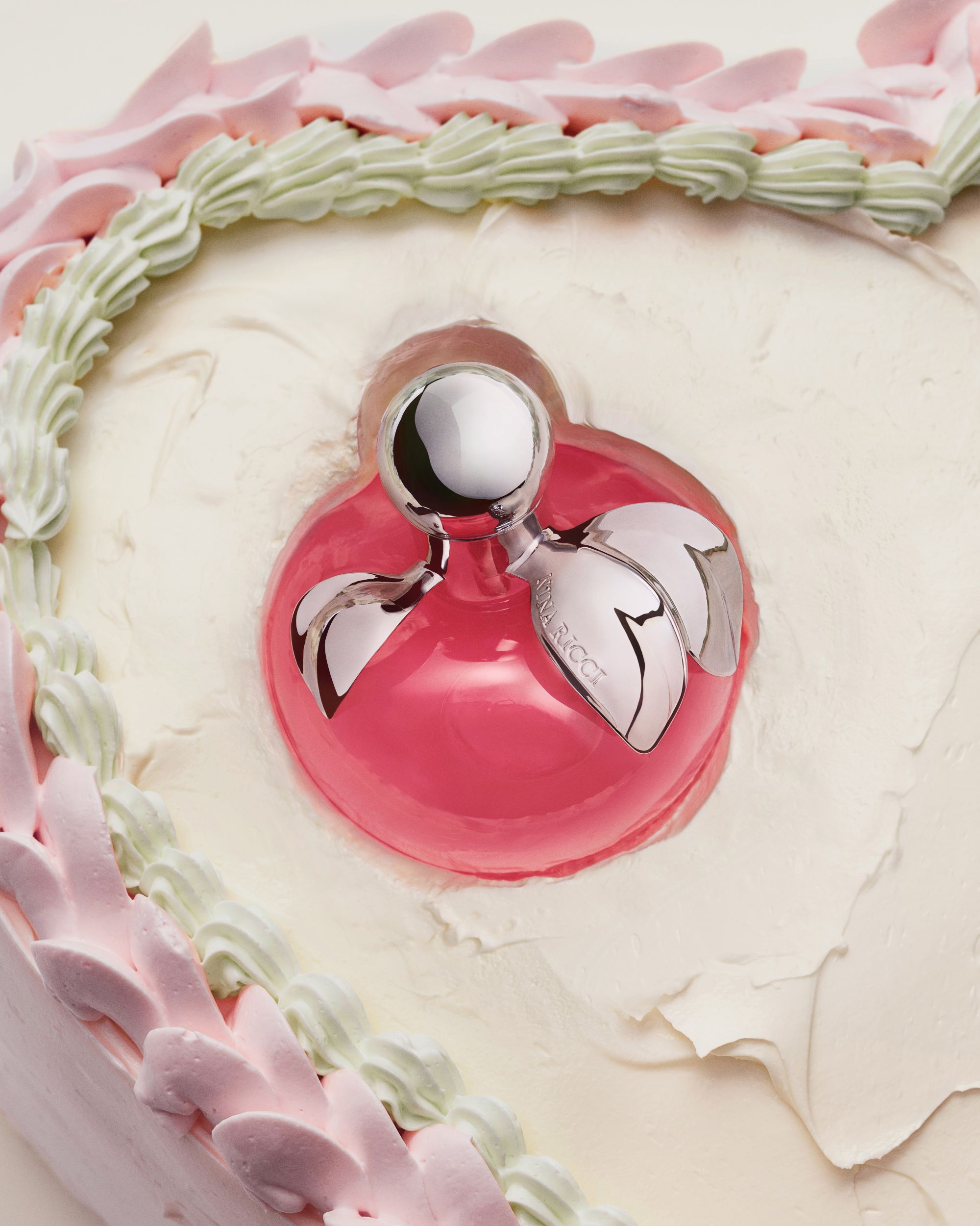 Nina Ricci Nina EDT 25ml ビンテージ 1990年製 希少 ニナリッチの香水