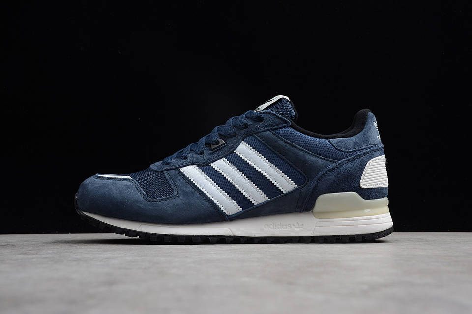Купить Кроссовки мужские Adidas ZX 700 / ADM-3623 в