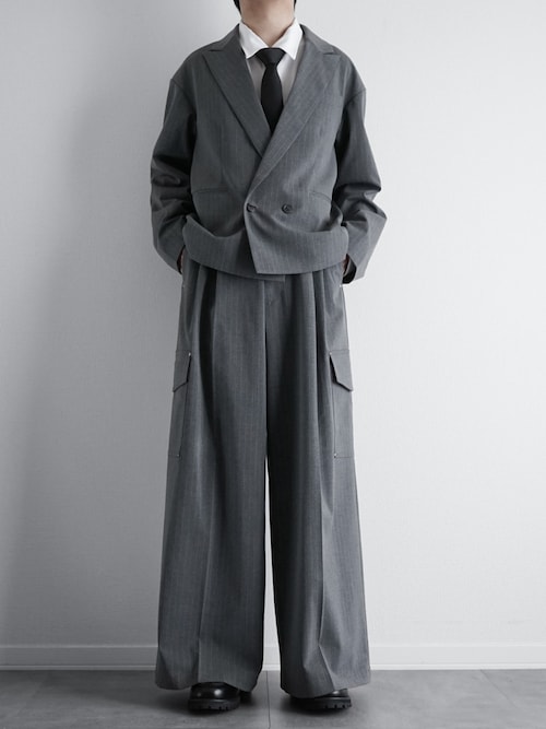 ウールライクピンストライプ2タックセンタープレスリベットカーゴ