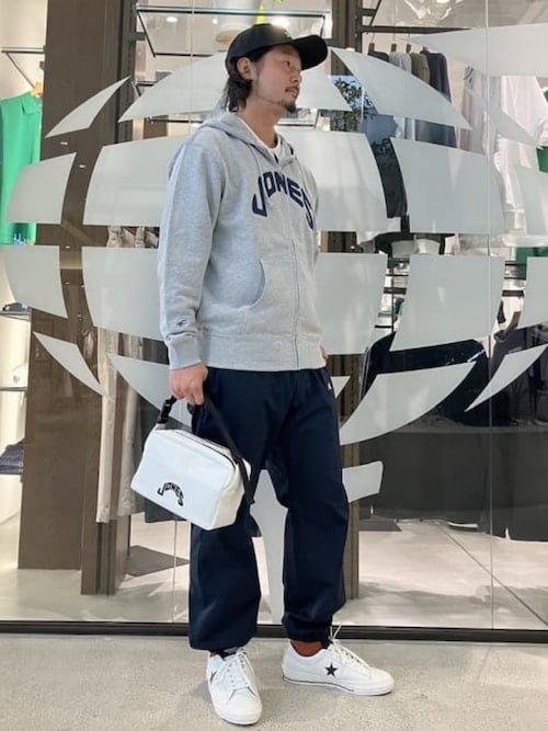 セール】【別注】JONES / フロント刺繍 フルジップフーディー