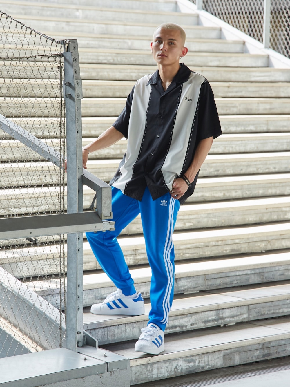 ML(アディダス オリジナルス フラッグシップ ストア 原宿)｜adidasの