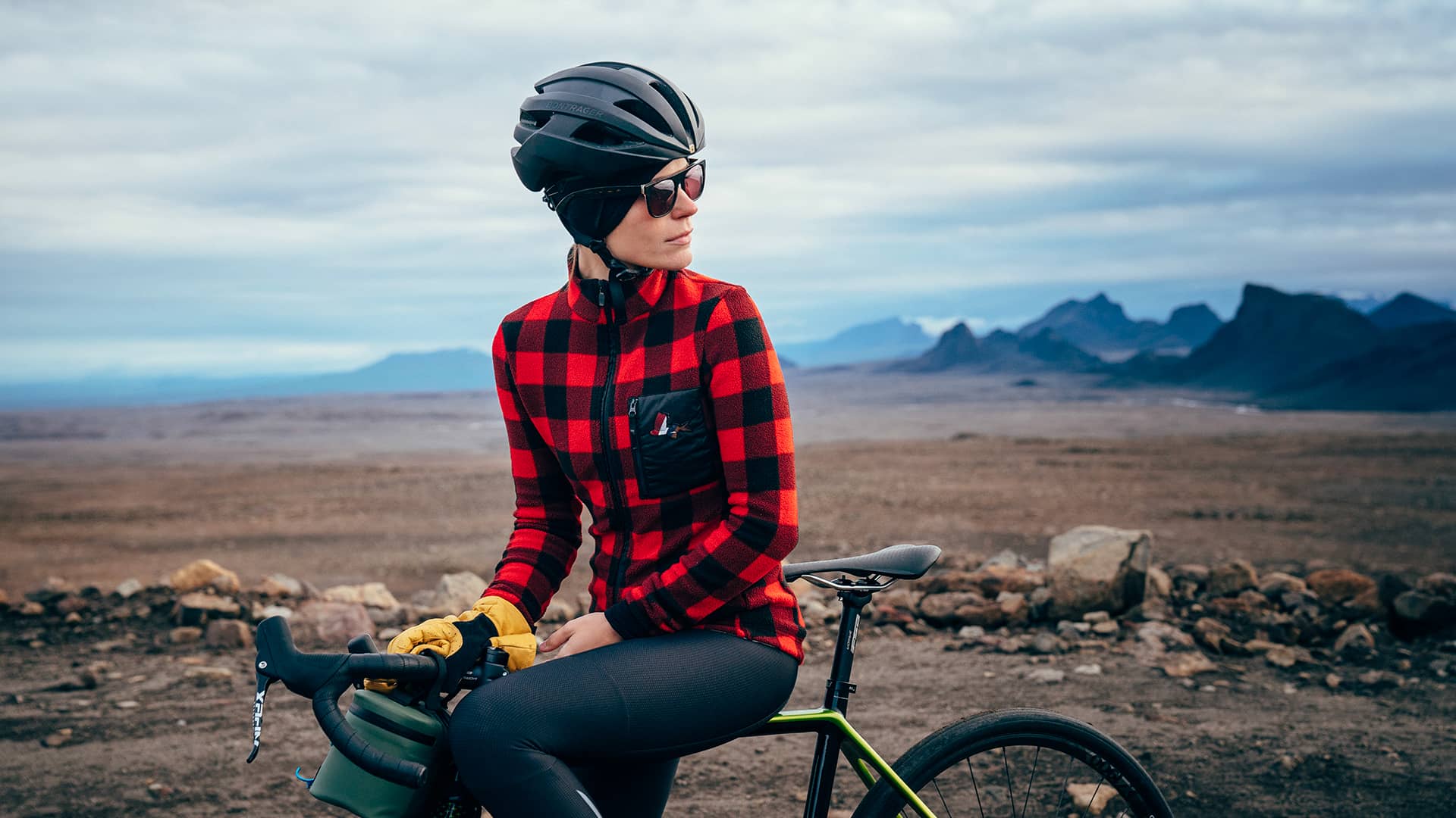 Cafe Du Cycliste's Solange Riding Flannel | The Radavist | A group