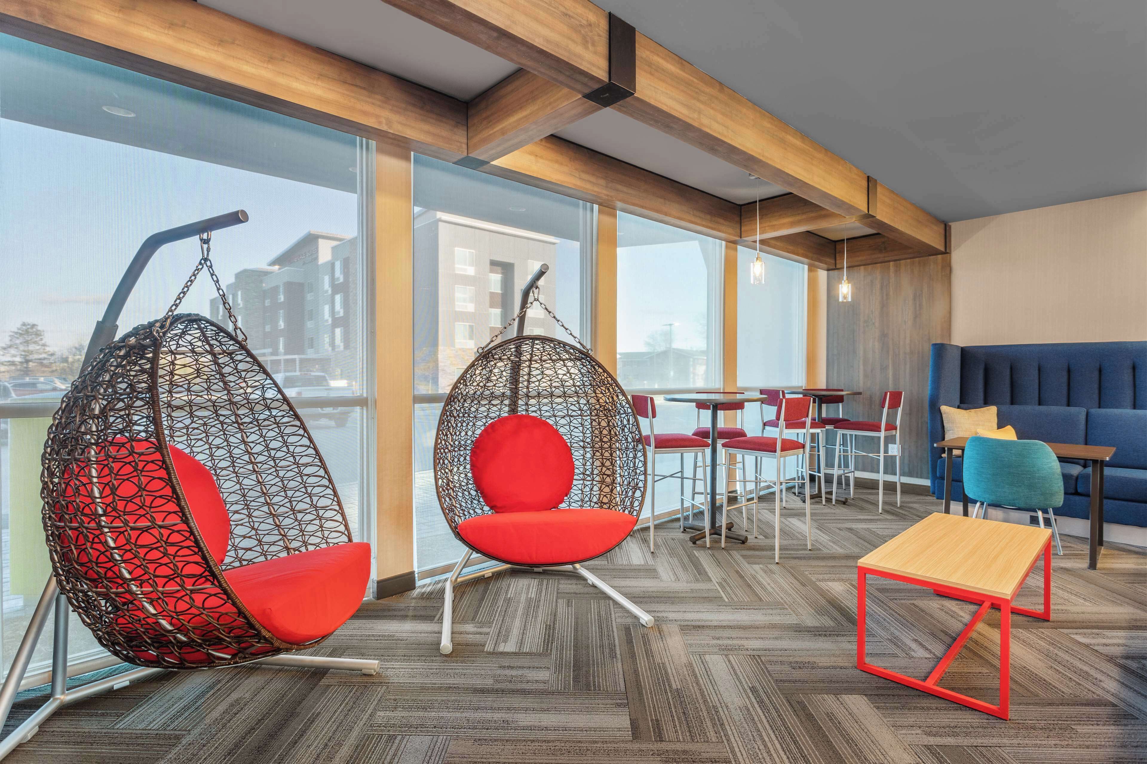 Tru By Hilton Janesville Reviews, Deals & Photos 2026 - Expedia