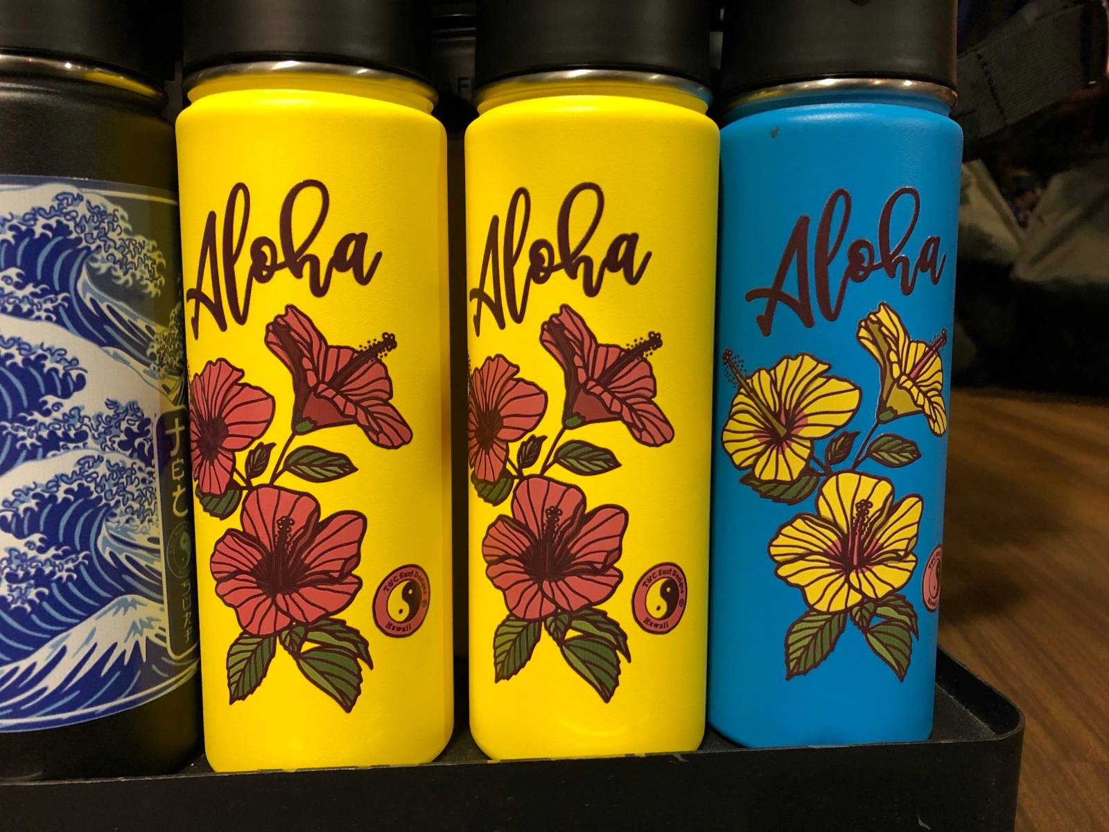 エコにも貢献！ハワイ限定デザインが可愛いウォーターボトルは？(2