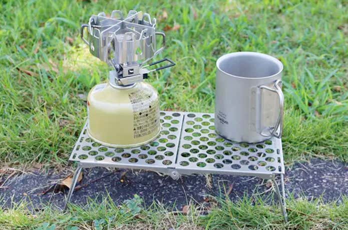 重さはわずか98g！たためば「手のひらサイズ」になる折畳式チタン