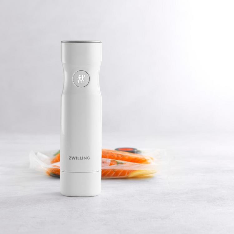 ZWILLING, Fresh & Save Vacuum Pump | Zola