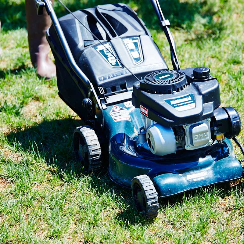 エンジン 芝刈り機 手押し式 BL17 | くらしの工具屋ブックマーク