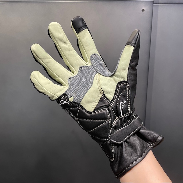 K-5367 テンダーグローブが入荷いたしました！：KUSHITANI 横浜店