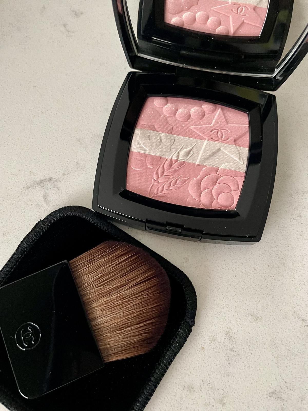 新品未開封】シャネル ホリデー 2025 チーク ローズルミエール