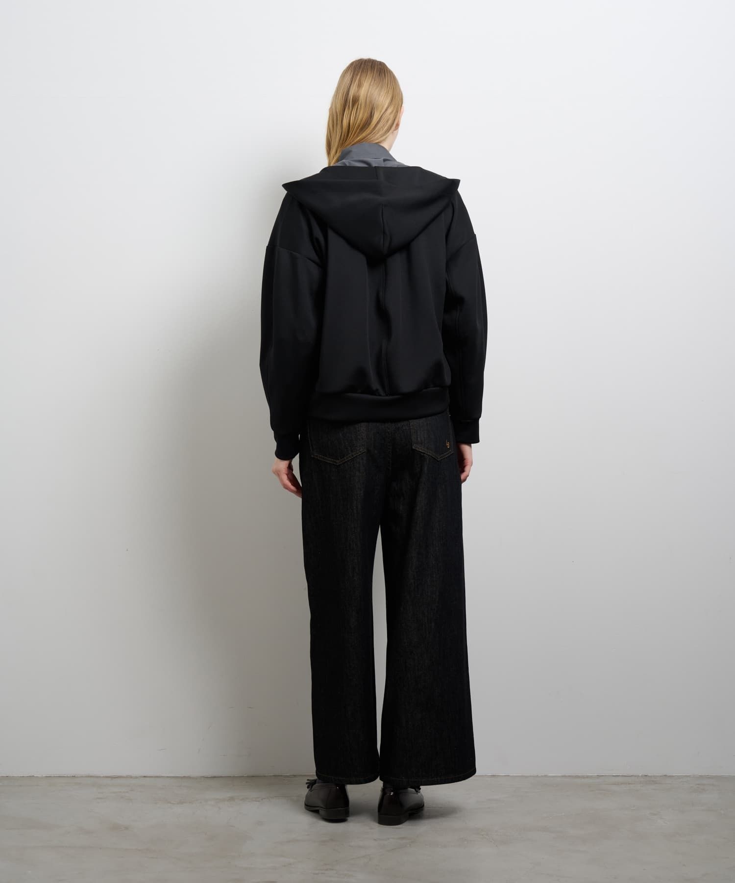 ダンボールフーディー|LANVIN en Bleu | LANVIN en Bleu | ランバン