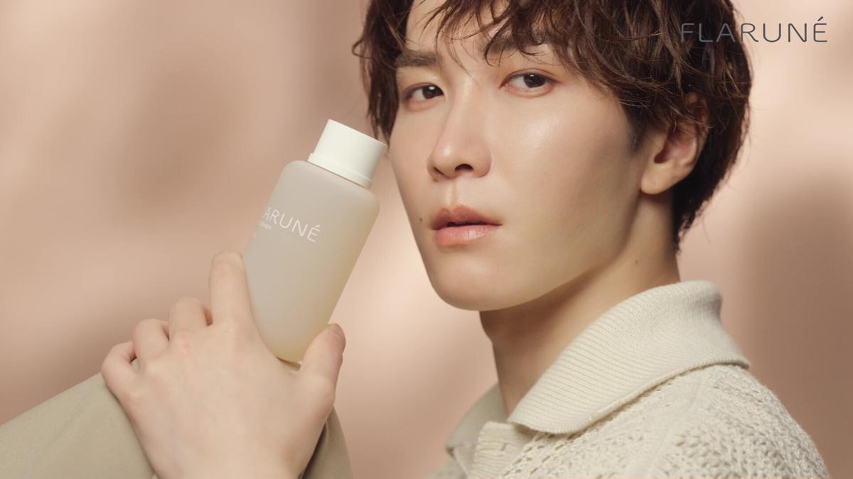 渡辺翔太さんが『FLARUNÉ（フラルネ）』 シーズンムービーに登場