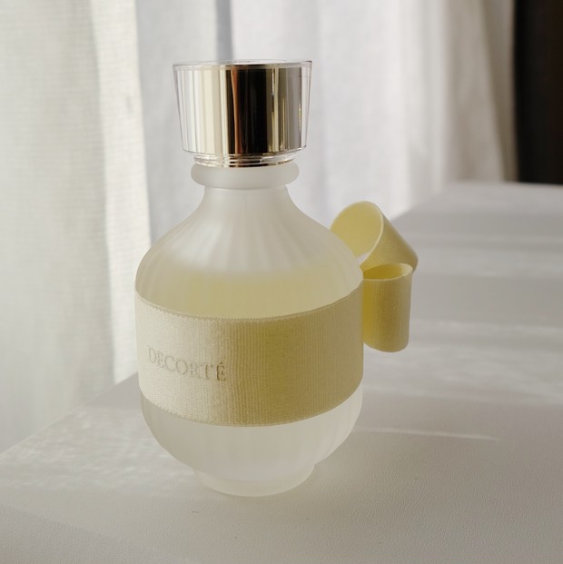 コスメデコルテ】ミモザの香水が限定発売！ 可愛いソリッドパフューム