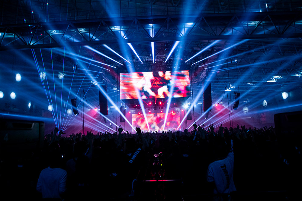 BiSH BRiNG iCiNG SHiT HORSE TOUR FiNAL『THE NUDE』LIVE LIVE DVD