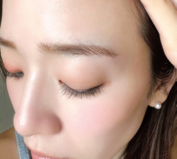 石井亜美「運動後もファンデーションが崩れなかった」 新作コスメに