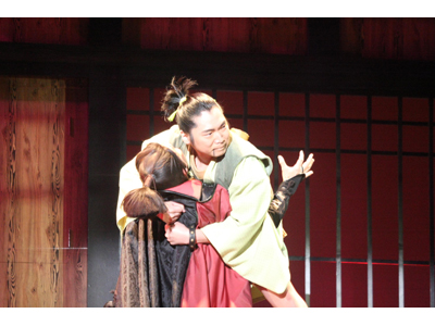 愛情と友情を描いた舞台『カラクリ雪之JOE変化』レポート | アニメイト