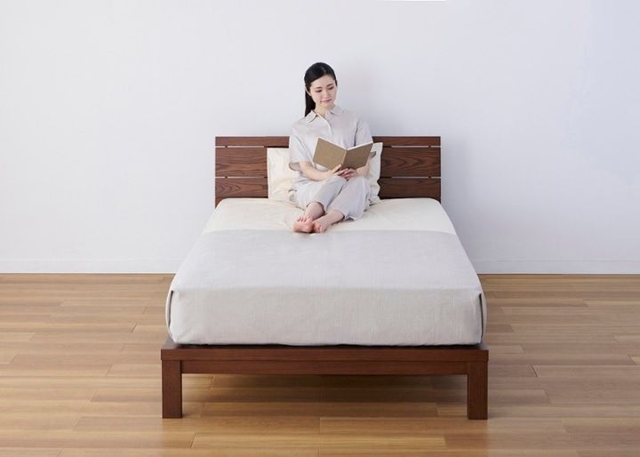 ムク・ベッド ～無垢材の癒し、心地良い眠りをもたらす～ | a.flat 風