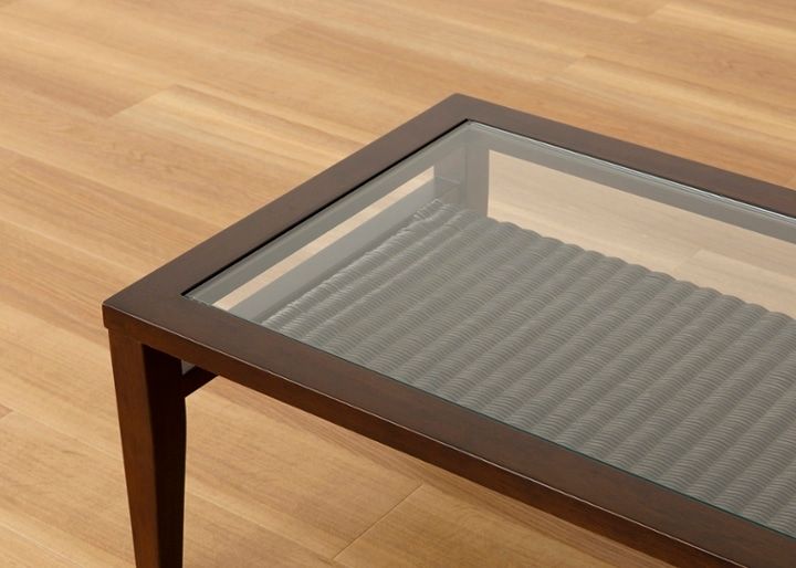 ケイ・ローテーブル (ラタン)～収納付き～涼しげなガラス天板とラタン