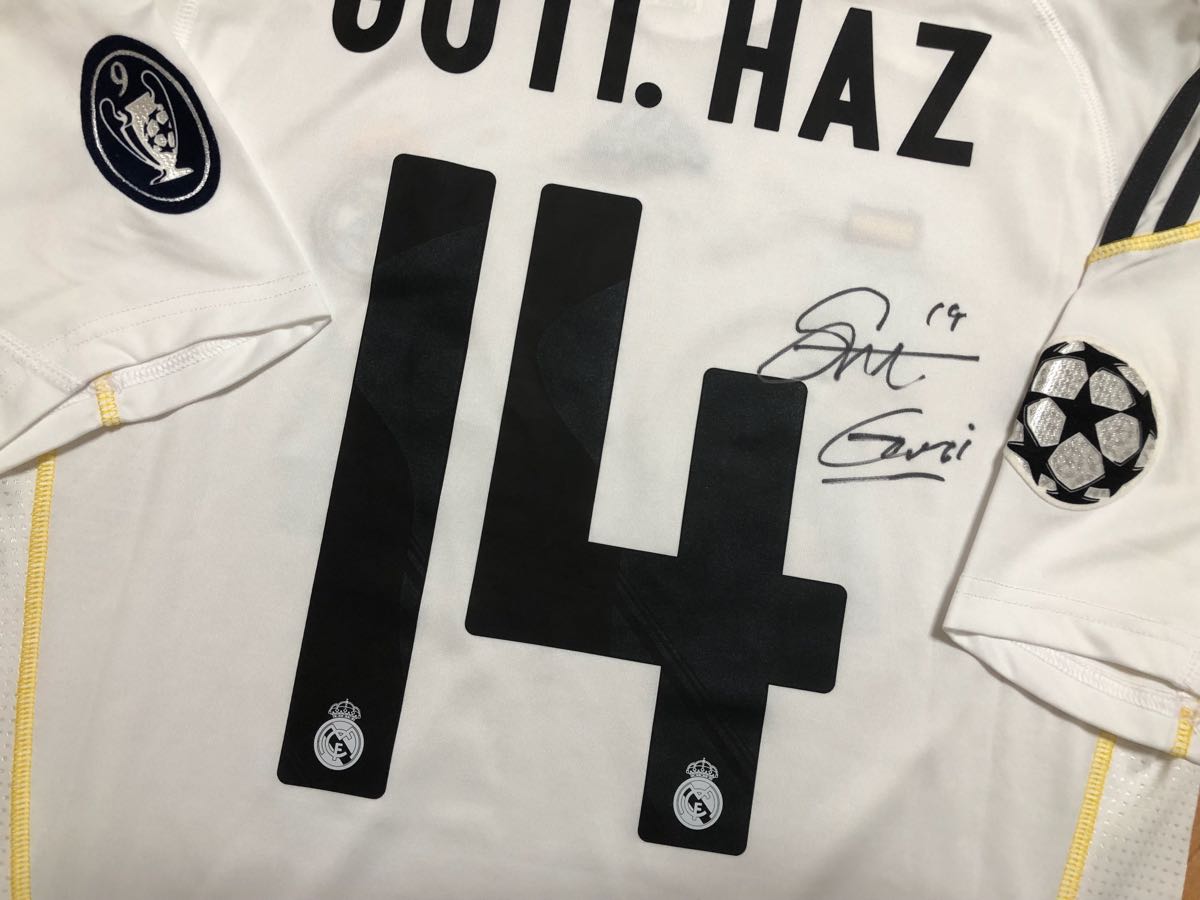 中古】09/10レアルマドリード グティ直筆サイン入りユニフォーム