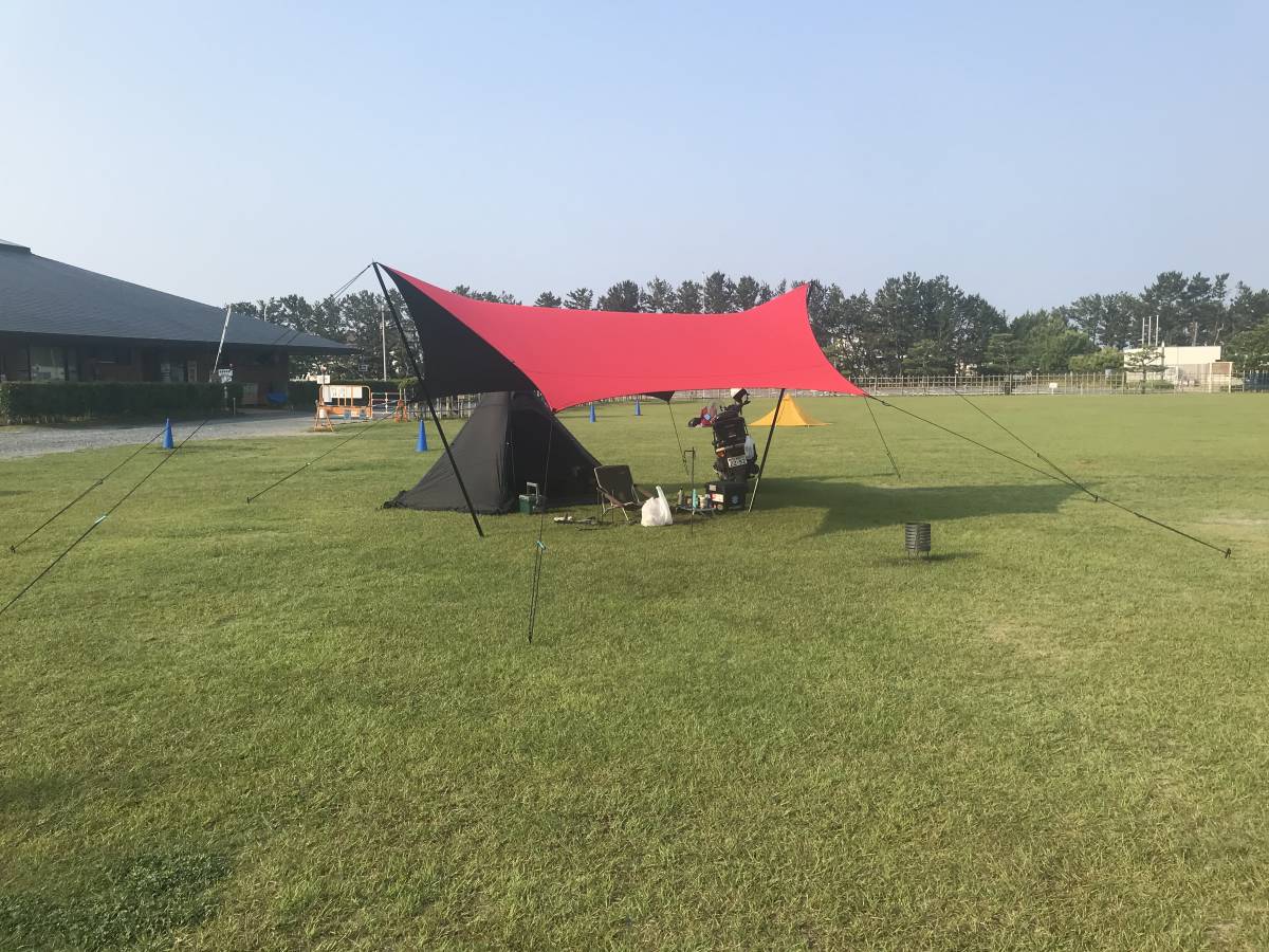 The Arth & urbanforest 幕男 あか ヘキサ タープ アーバンフォレスト