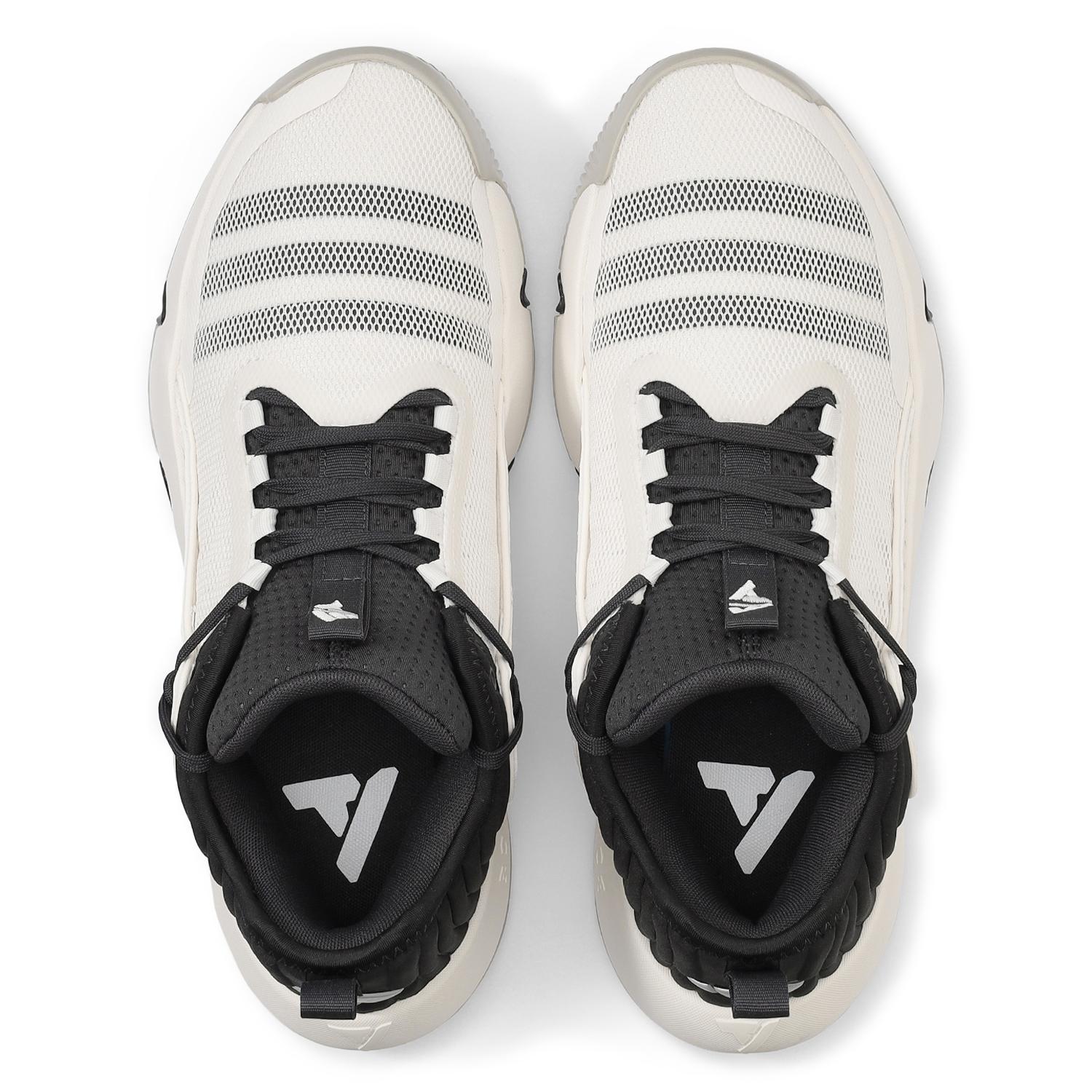 ADIDAS】 アディダス trae unlimited トレイ アンリミテッド IF5609