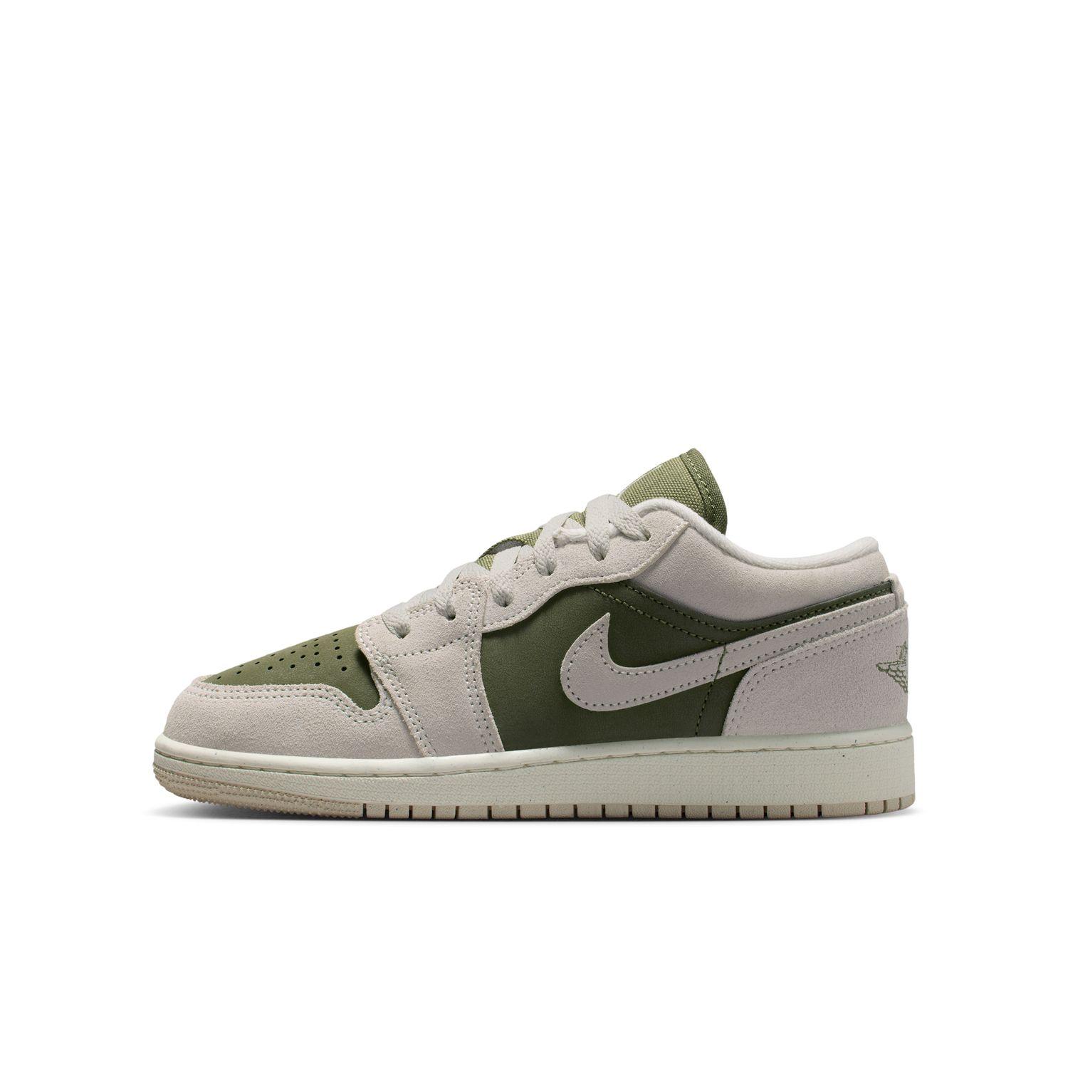 AIR JORDAN 1 LOW｜ABC-MART GRAND STAGE【公式通販】
