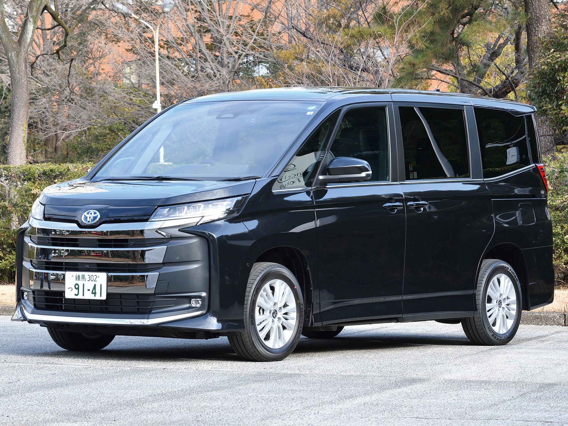 ノア（トヨタ）X エルセオエディション・ブルーパッケージ（2004年4月