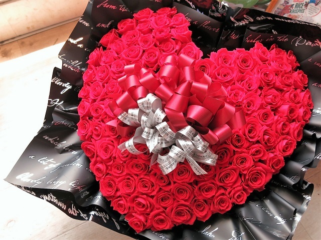 プロポーズ ハート 花束風 ギフト 赤バラ 100本 プリザーブドフラワー