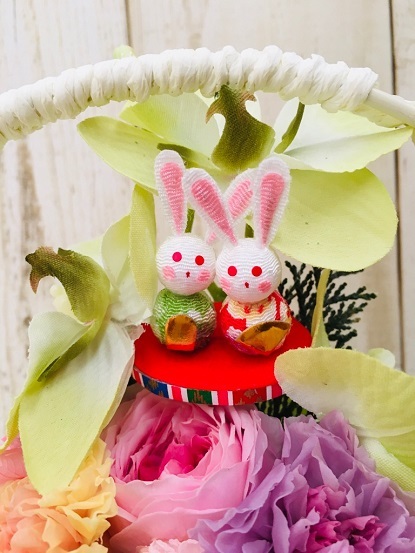 フラワーアレンジメント・雛うさぎ】和風アレンジ ひな祭り 花
