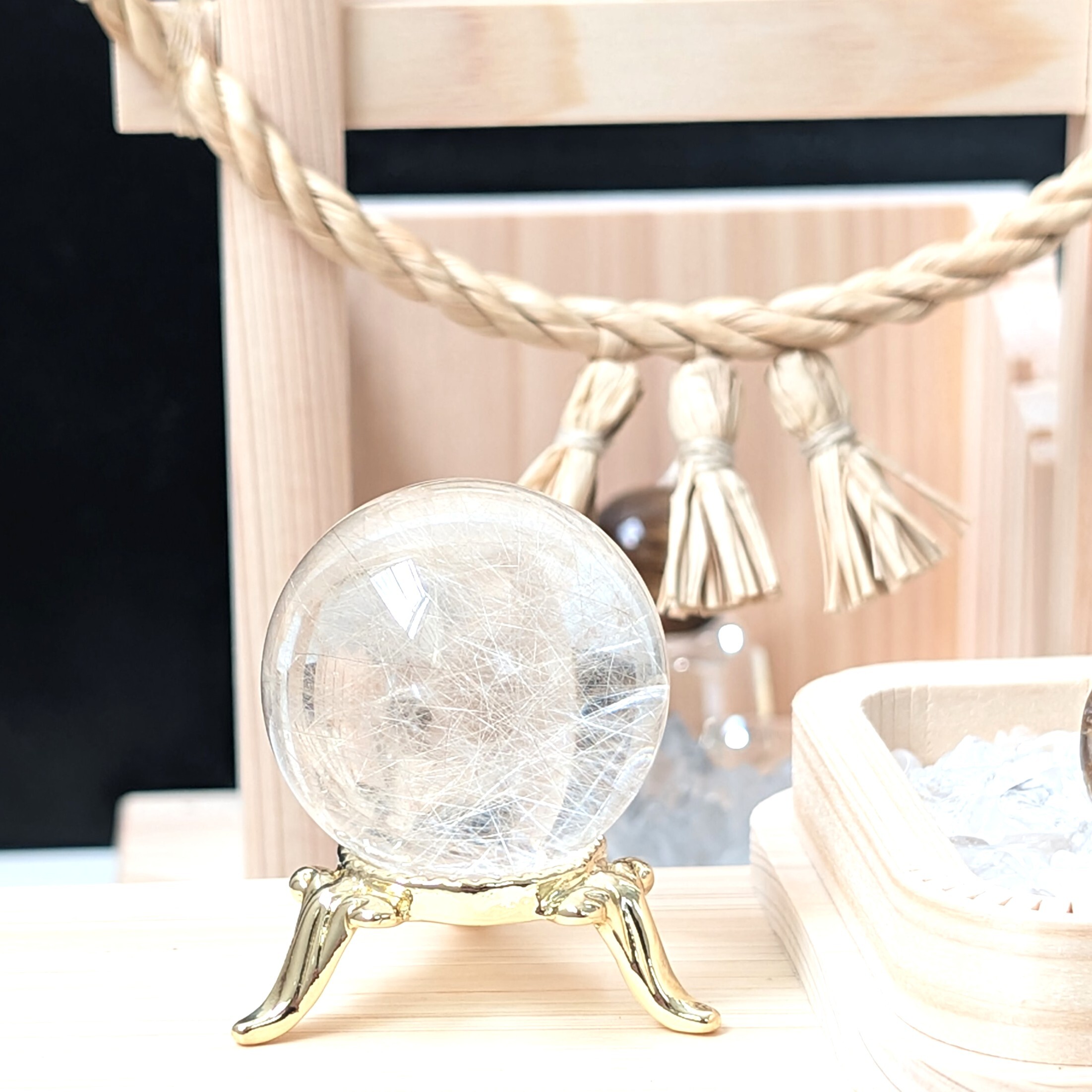 ルチルクォーツ スフィア 33ミリ 最強針水晶 エナジー 天然石 ストーン