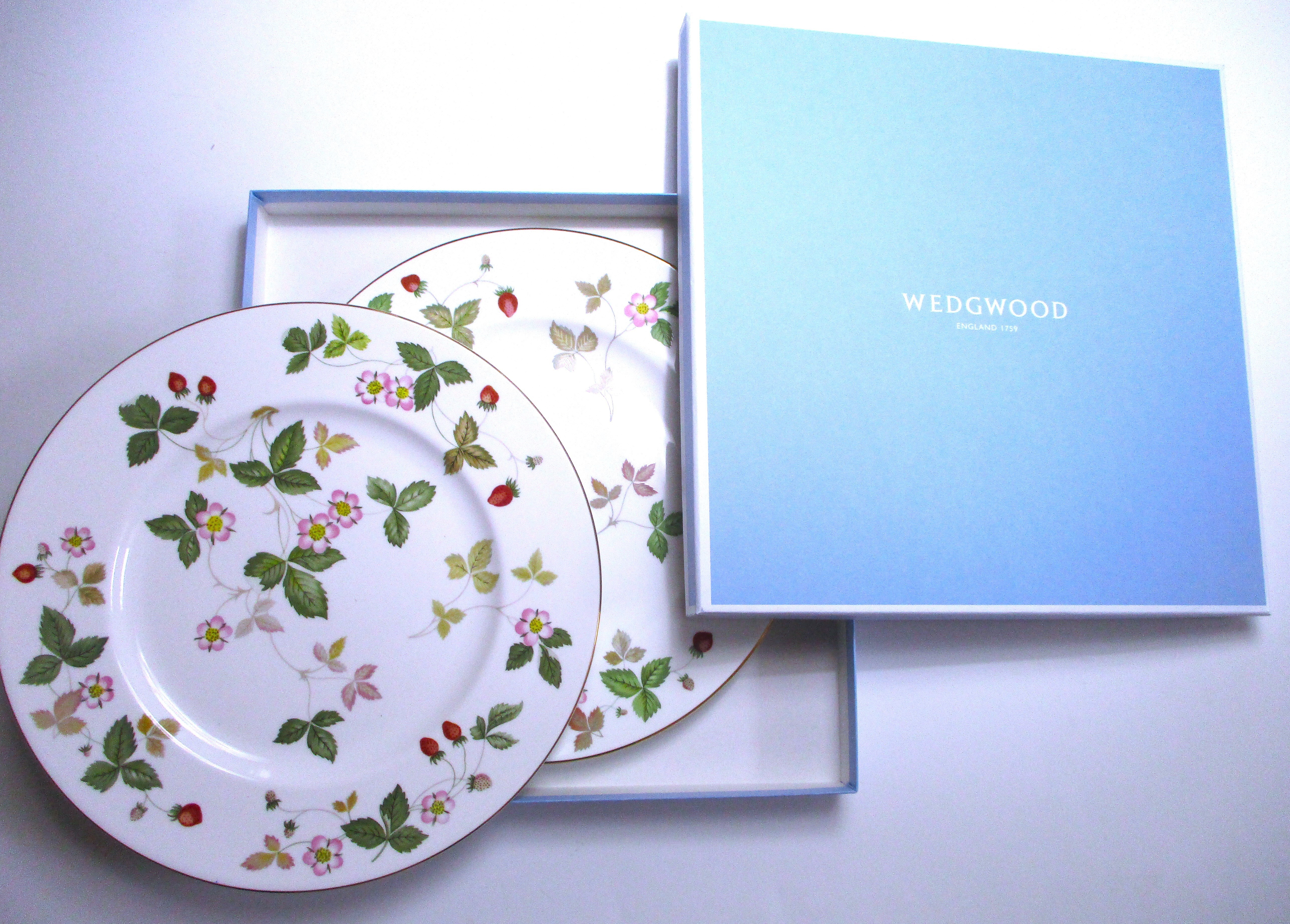 ウェッジウッド WEDGWOOD ワイルドストロベリー ディナープレート