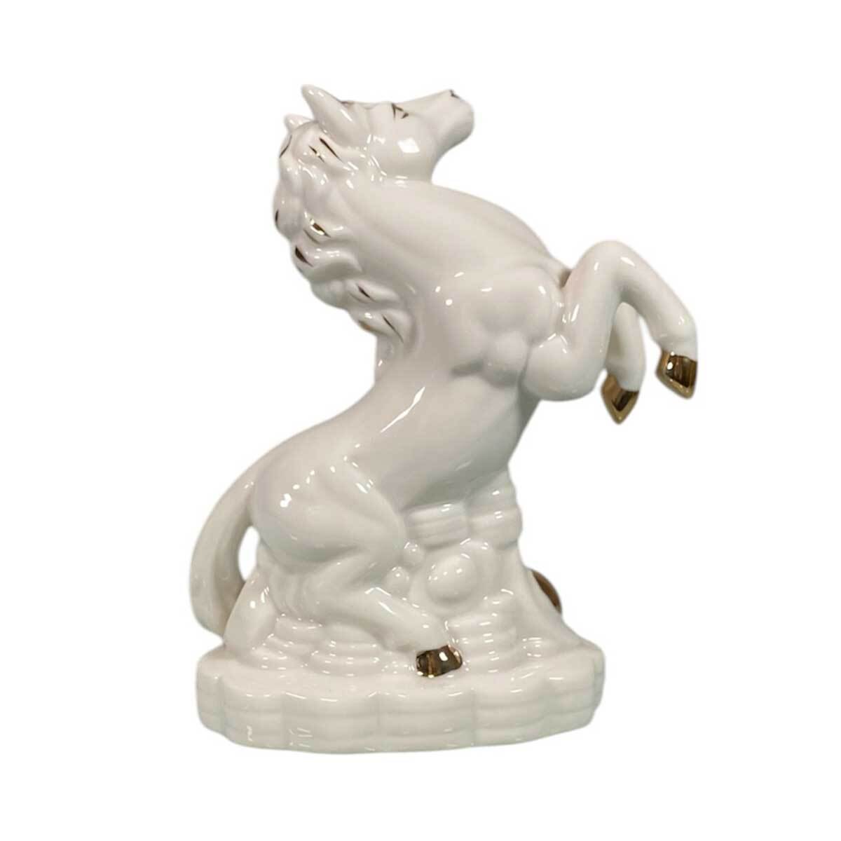 開運 風水 白馬 置物 陶器製 前足を上げた馬の縁起物 金運 仕事運 出世