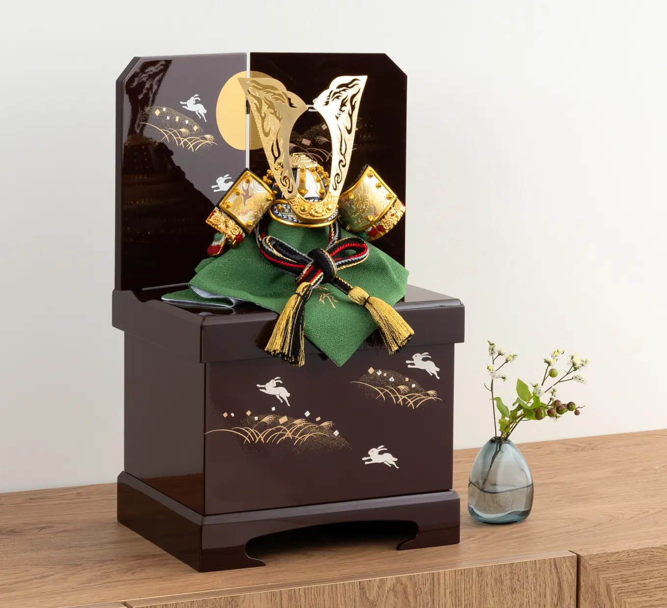 五月人形「透彫火焔鍬形に龍の兜（収納タイプ）」｜五月人形の通販