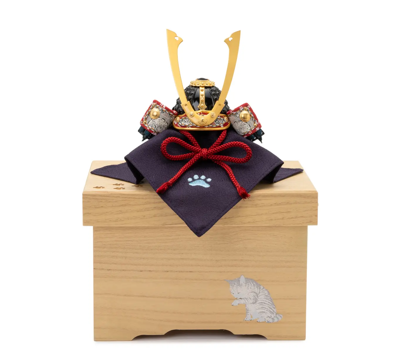 五月人形「鉄紺に朱色の兜（収納タイプ）」｜五月人形の通販 ふらここ