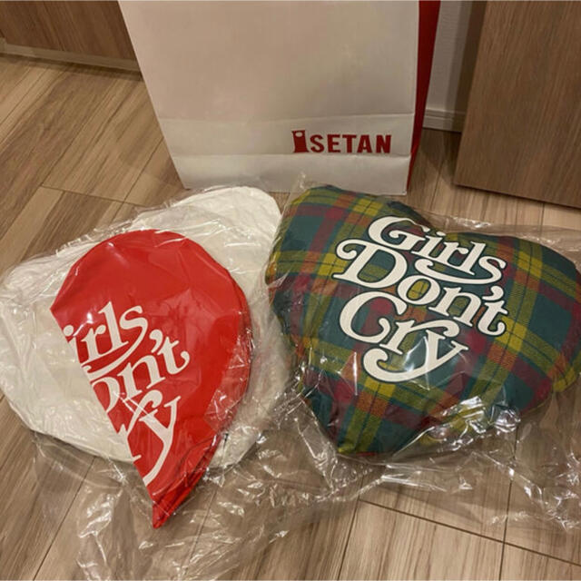 girls don't cry 伊勢丹 クッション 【公式通販】