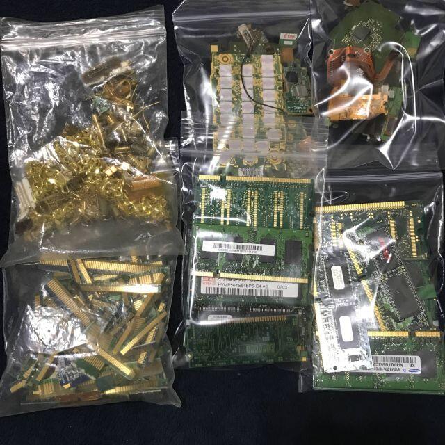 都市鉱山 PCメモリ24枚 ＋メモリ金メッキ端子部分 ＋ 金製品 ＋ 基盤の