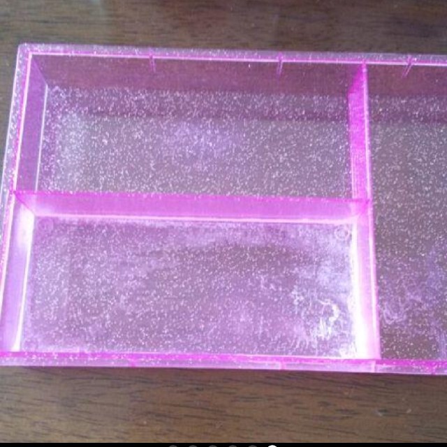 サンリオ - キキララ ラメ入りアクリルケース トランク型ケースの通販