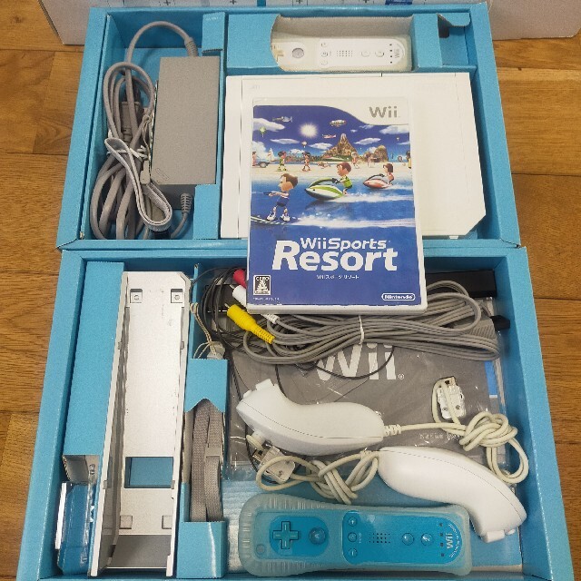 Wii - 任天堂 Nintendo Wii RVL-S-WABG 本体 リモコンプラスの通販 by