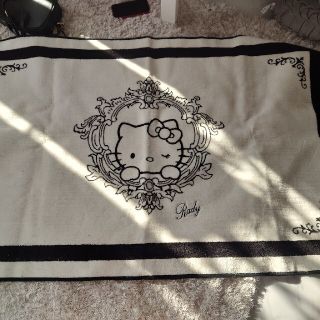 Rady（ラグ）のフリマアイテム一覧