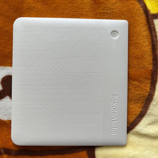 新品同様 楽天kobo Libra H2O ホワイト 純正カバー付きの通販 by